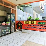 Techno Guesthouse